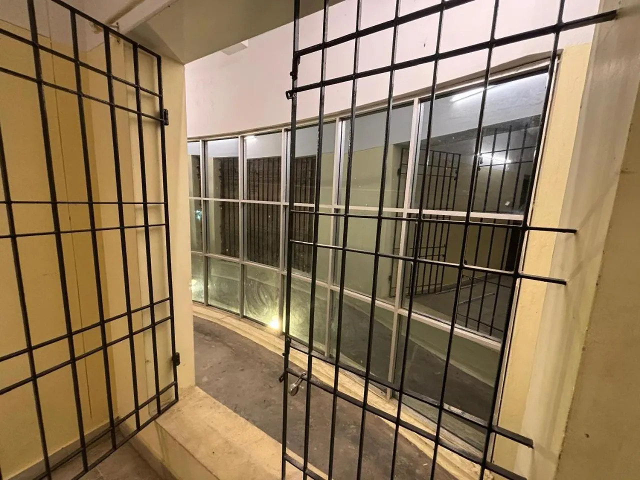 Luxus Inn - Ja Thiruvananthapuram India